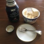 スーパーカップとボトル缶コーヒー